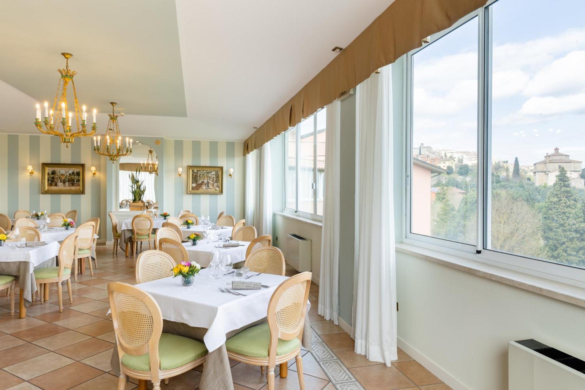 Hotel Tuder Тоди Экстерьер фото